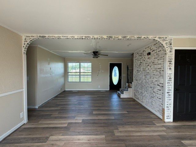 5259 E Robertson Rd, Cross Plains, TN 37049