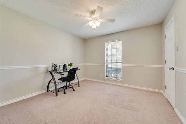 607 S 2nd Street, Midlothian, TX 76065