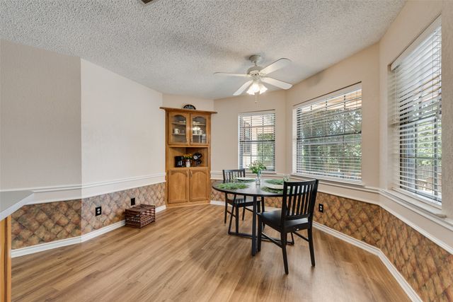 607 S 2nd Street, Midlothian, TX 76065
