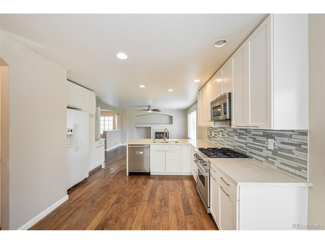 20785 E Bellewood Pl, Aurora, CO 80015