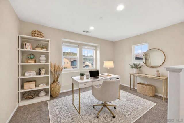 35875 Esperia Way, Fallbrook, CA 92028