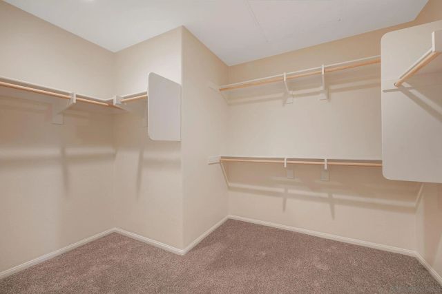 35875 Esperia Way, Fallbrook, CA 92028