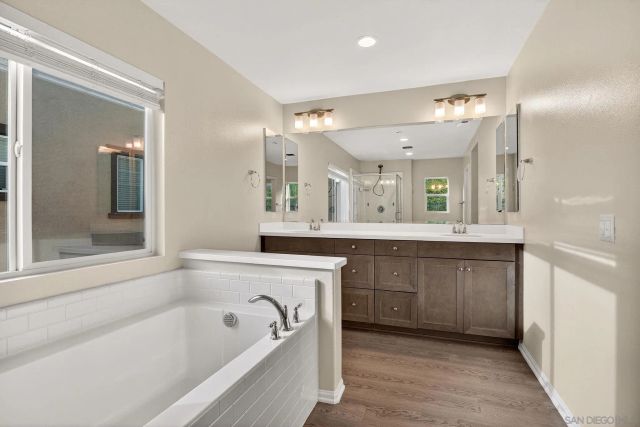 35875 Esperia Way, Fallbrook, CA 92028