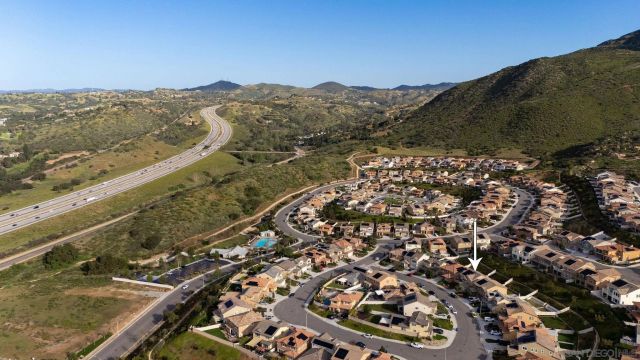 35875 Esperia Way, Fallbrook, CA 92028