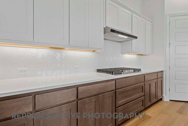 2954 Mellow Pines Lane, Webster, TX 77598