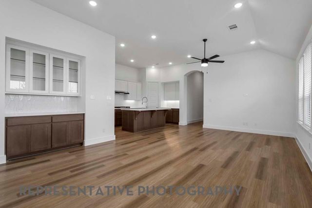 2954 Mellow Pines Lane, Webster, TX 77598