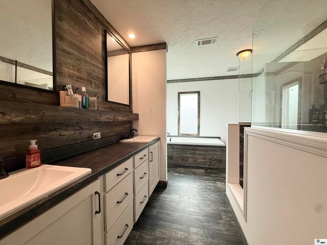 8029 HIGHWAY 128, Winnsboro, LA 71295