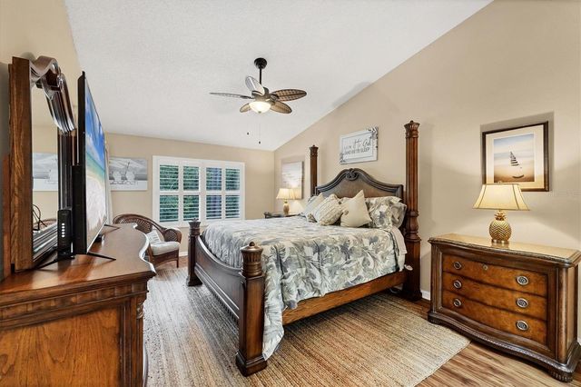 7266 ELEANOR CIRCLE 202, Sarasota, FL 34243