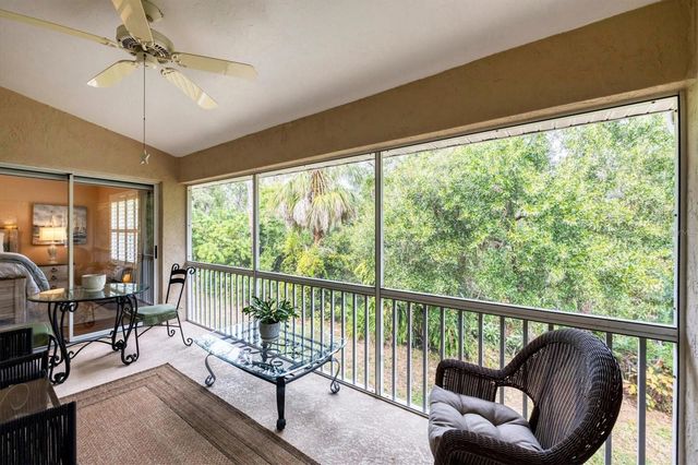 7266 ELEANOR CIRCLE 202, Sarasota, FL 34243