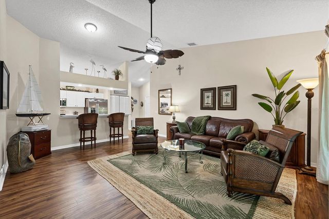 7266 ELEANOR CIRCLE 202, Sarasota, FL 34243