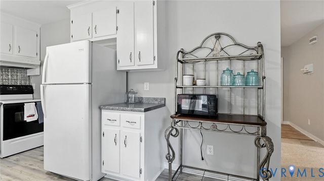 5974 Sara Kay Dr, North Chesterfield, VA 23237