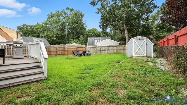 5974 Sara Kay Dr, North Chesterfield, VA 23237