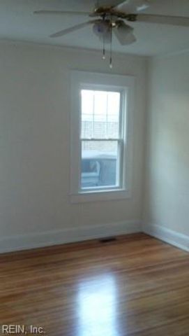 957 Woodrow AVE A, Norfolk, VA 23517