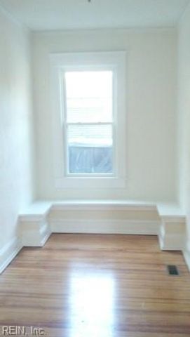 957 Woodrow AVE A, Norfolk, VA 23517