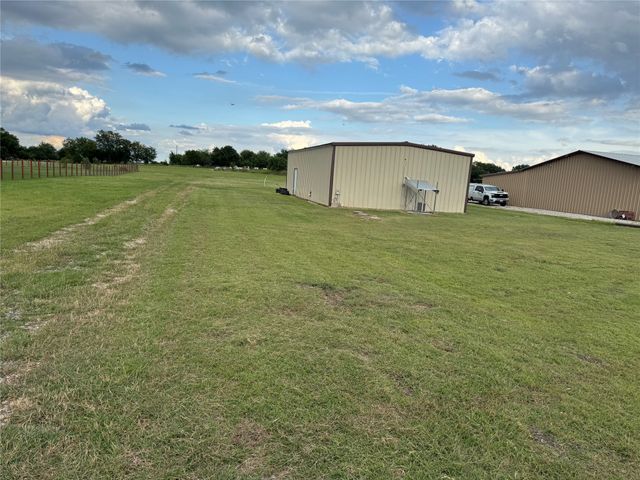 18121 Brookfield Drive, Justin, TX 76247