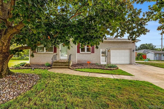 31 George Drive, West Seneca, NY 14224