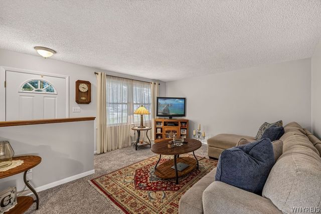 31 George Drive, West Seneca, NY 14224