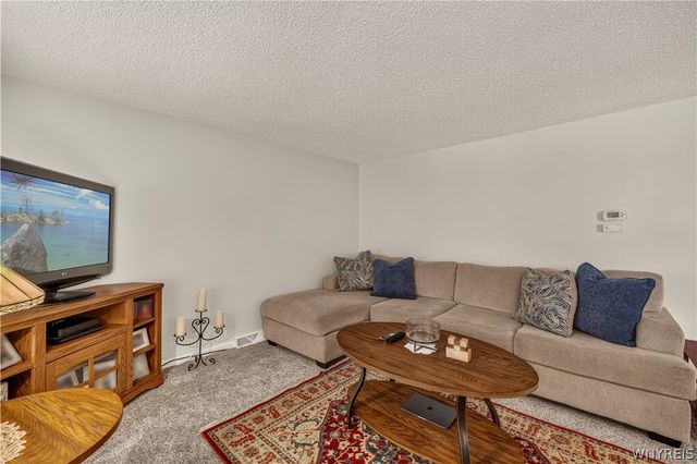 31 George Drive, West Seneca, NY 14224