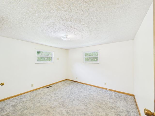 849 Grapevine Road, Huntington, WV 25701