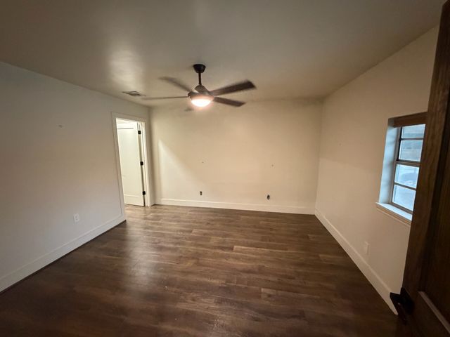 301 Bernice Court, Burleson, TX 76028