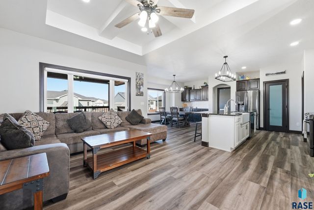 4405 S Sawtooth Trl Trail, Sioux Falls, SD 57110