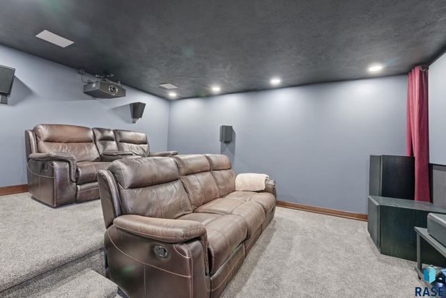 4405 S Sawtooth Trl Trail, Sioux Falls, SD 57110