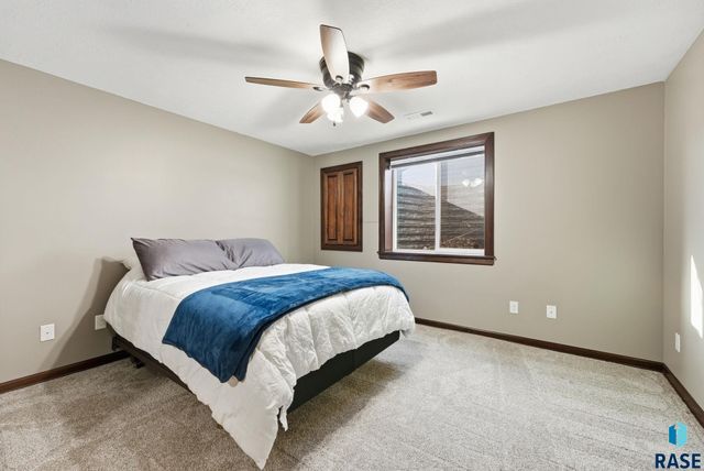 4405 S Sawtooth Trl Trail, Sioux Falls, SD 57110