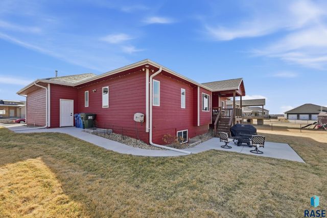 4405 S Sawtooth Trl Trail, Sioux Falls, SD 57110