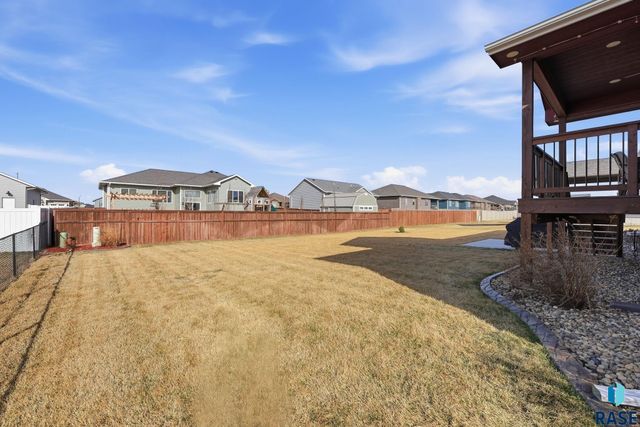 4405 S Sawtooth Trl Trail, Sioux Falls, SD 57110
