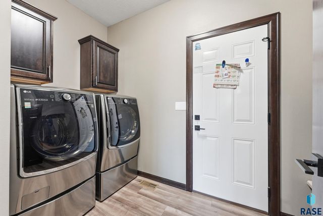 4405 S Sawtooth Trl Trail, Sioux Falls, SD 57110