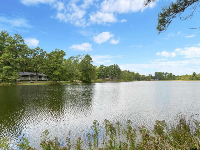 5984 Eastwood Drive, Gilmer, TX 75645