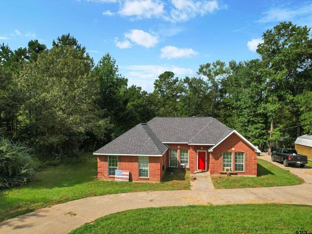 5984 Eastwood Drive, Gilmer, TX 75645
