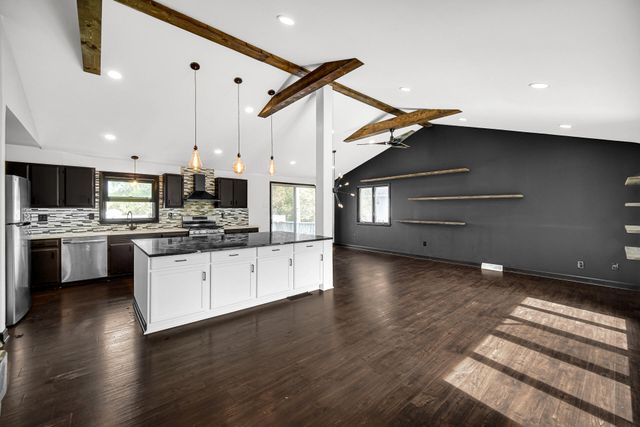 300 Omega Drive, Crown Point, IN 46307