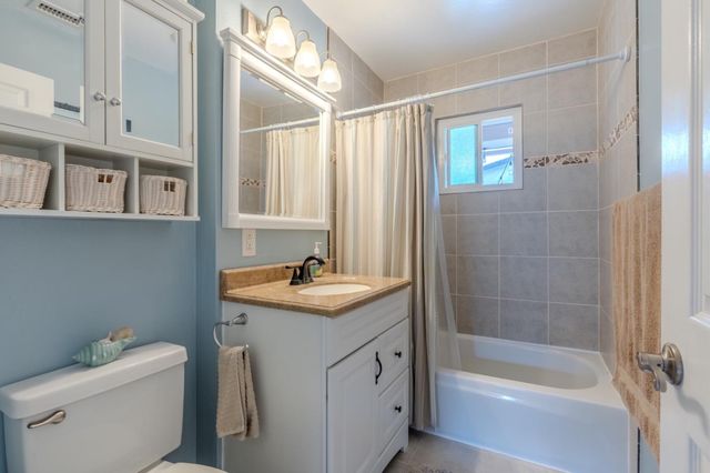 367 Seaside Drive, Pacifica, CA 94044