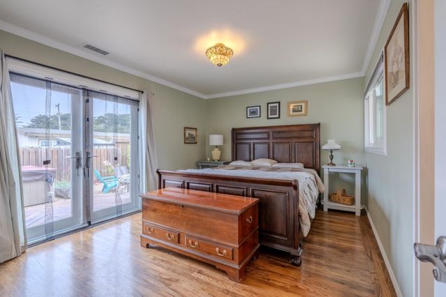 367 Seaside Drive, Pacifica, CA 94044