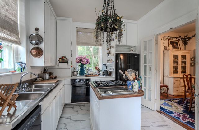 604 Pinckney Street, Beaufort, SC 29902