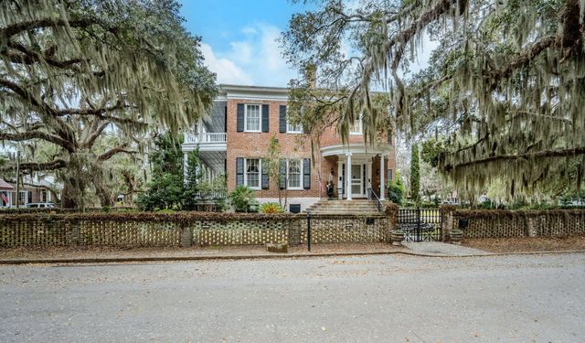 604 Pinckney Street, Beaufort, SC 29902