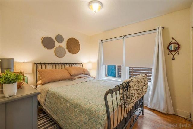 751 Yarmouth Court, San Diego, CA 92109