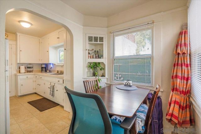 751 Yarmouth Court, San Diego, CA 92109