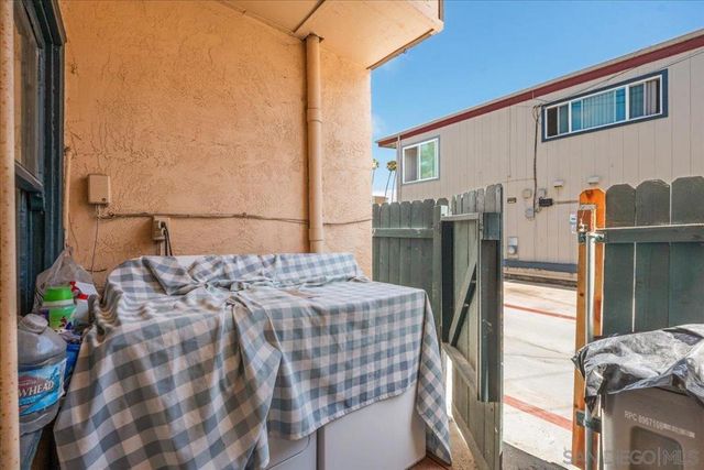 751 Yarmouth Court, San Diego, CA 92109