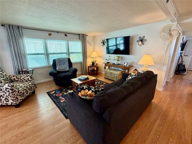 34483 CACTUS DRIVE N, Pinellas Park, FL 33781