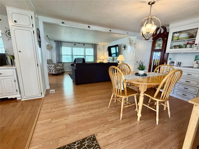 34483 CACTUS DRIVE N, Pinellas Park, FL 33781