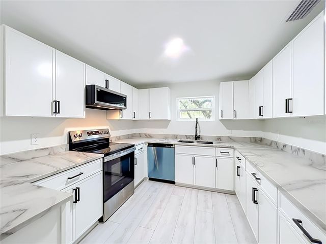 4358 BEDFORD ROAD, Sanford, FL 32773