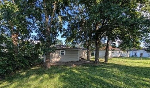 819 N Lincoln Avenue, Marshall, MO 65340