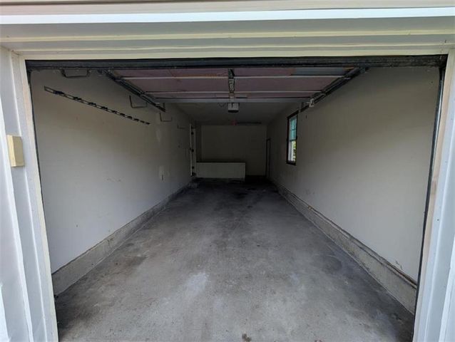 819 N Lincoln Avenue, Marshall, MO 65340