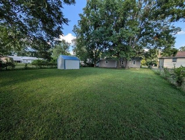 819 N Lincoln Avenue, Marshall, MO 65340