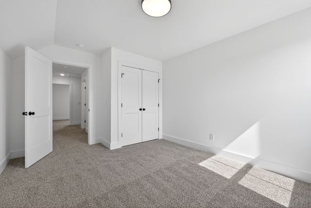 165 Cripps Ln, Smithville, TN 37166