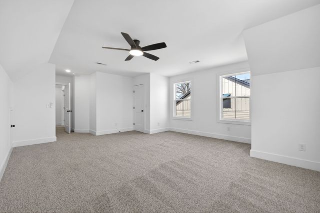 165 Cripps Ln, Smithville, TN 37166