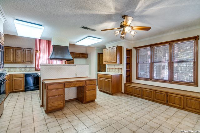 3306 Single Peak, San Antonio, TX 78261