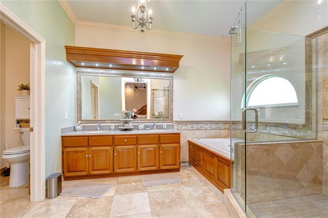 1009 EMERALD CREEK DRIVE, Valrico, FL 33596
